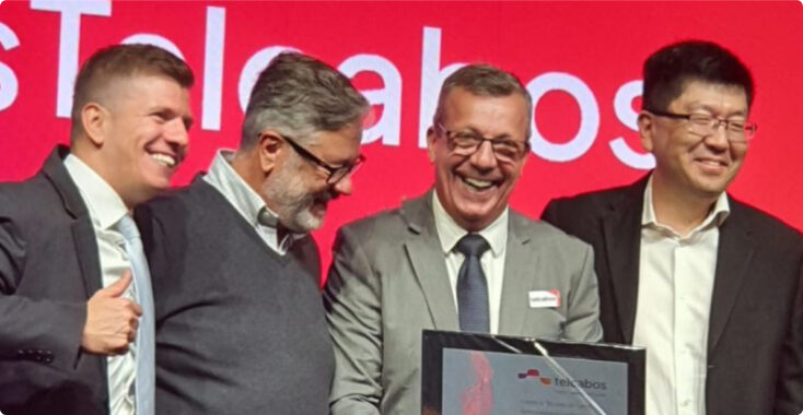 Reconhecimento maior distribuidor Lightera 